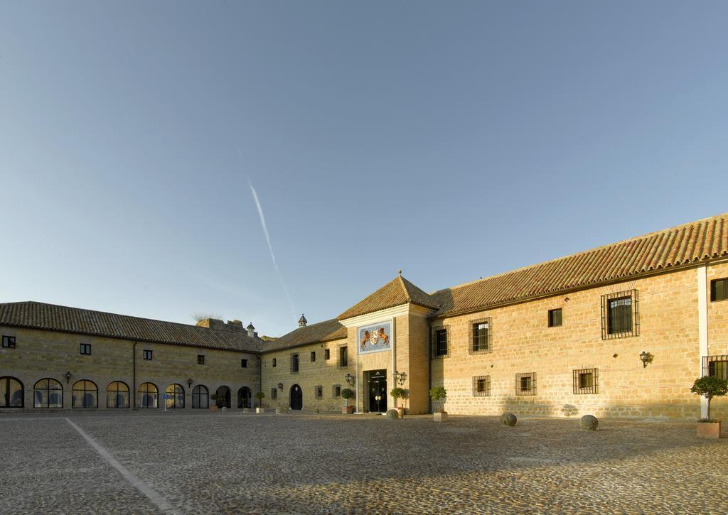 Parador De Carmona Exterior photo