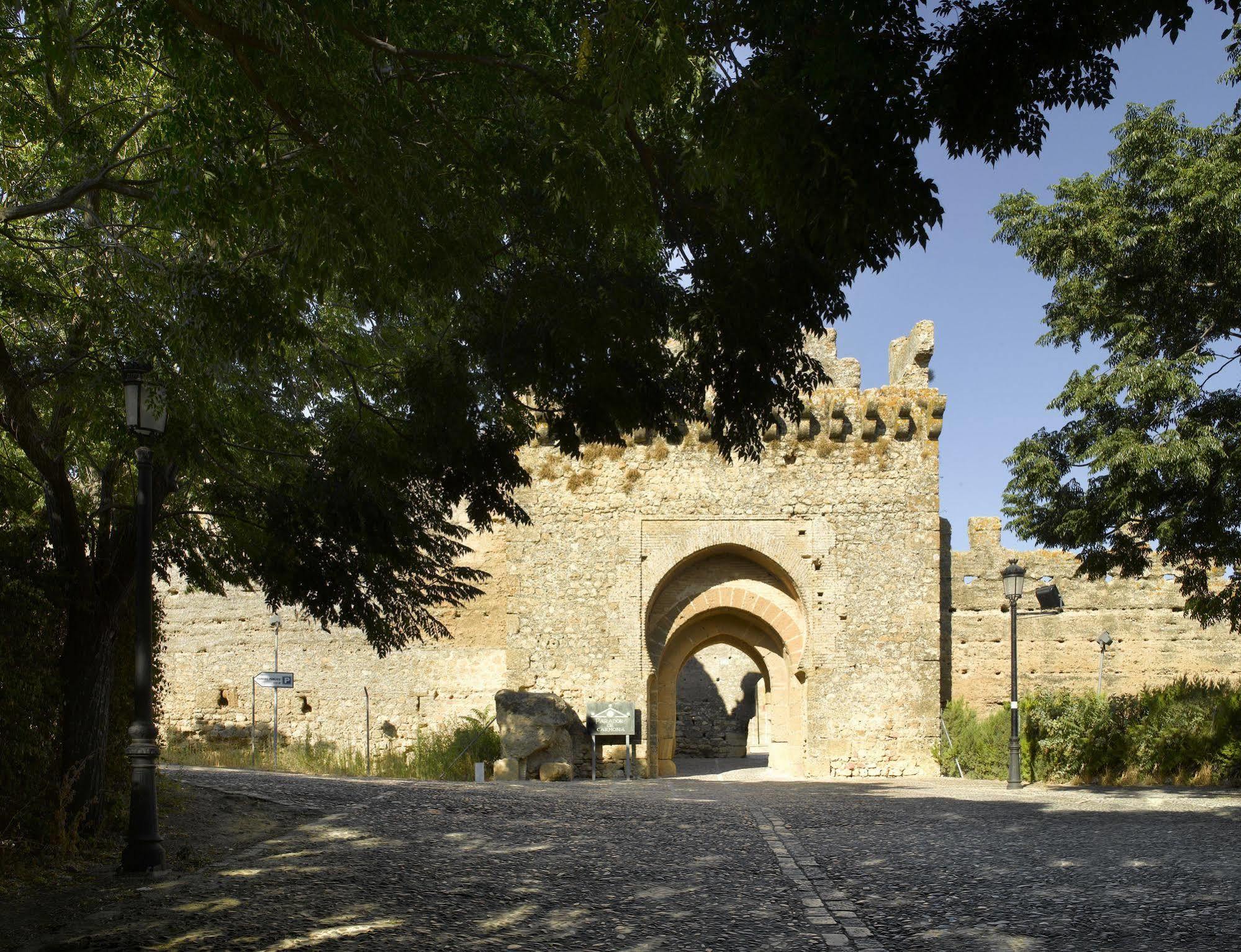 Parador De Carmona Exterior photo